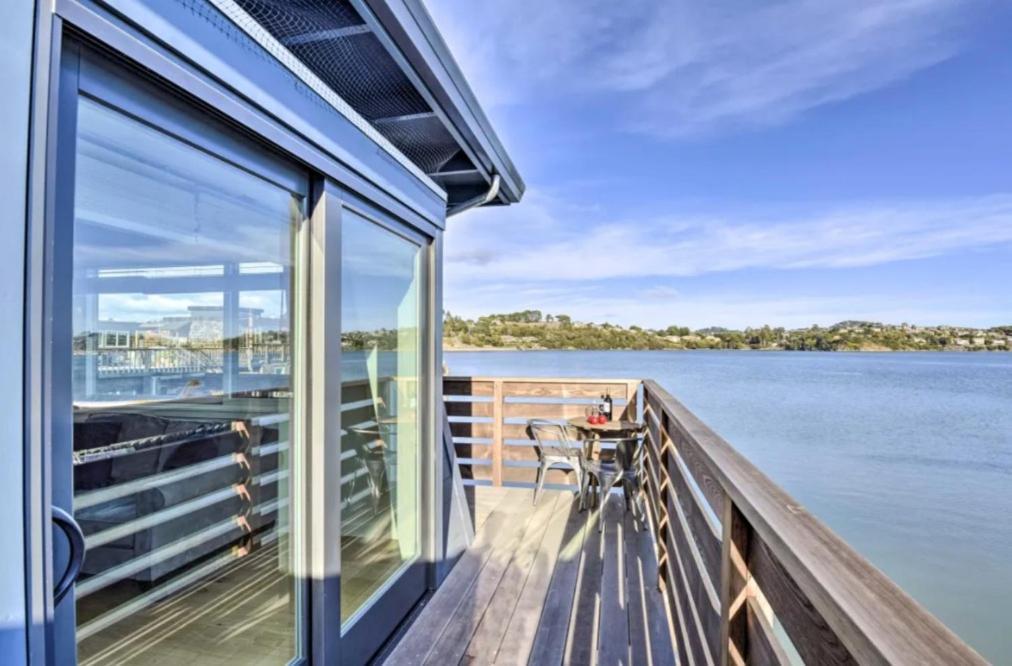 Floating Condos Of Commodore 11 Mill Valley Bagian luar foto