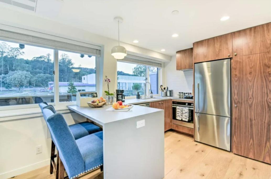 Floating Condos Of Commodore 11 Mill Valley Bagian luar foto